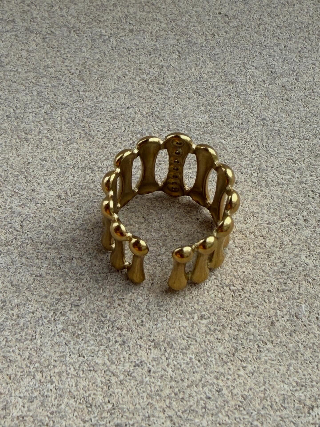 GOLD BONES RING